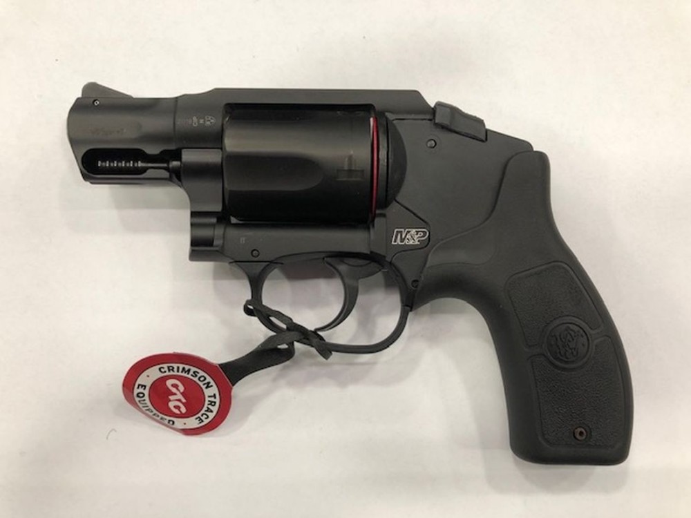 SMITH & WESSON REVOLVER 38 SP