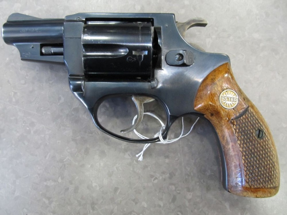 ASTRA CADIX 38 SPL USATO