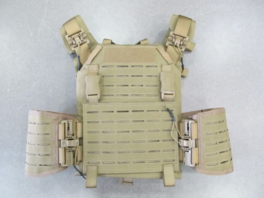GILET ANTIPROIETTILE PLATE CARRIER
