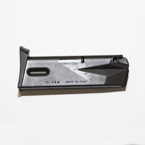 BERETTA CARICATORE COUGAR 8000