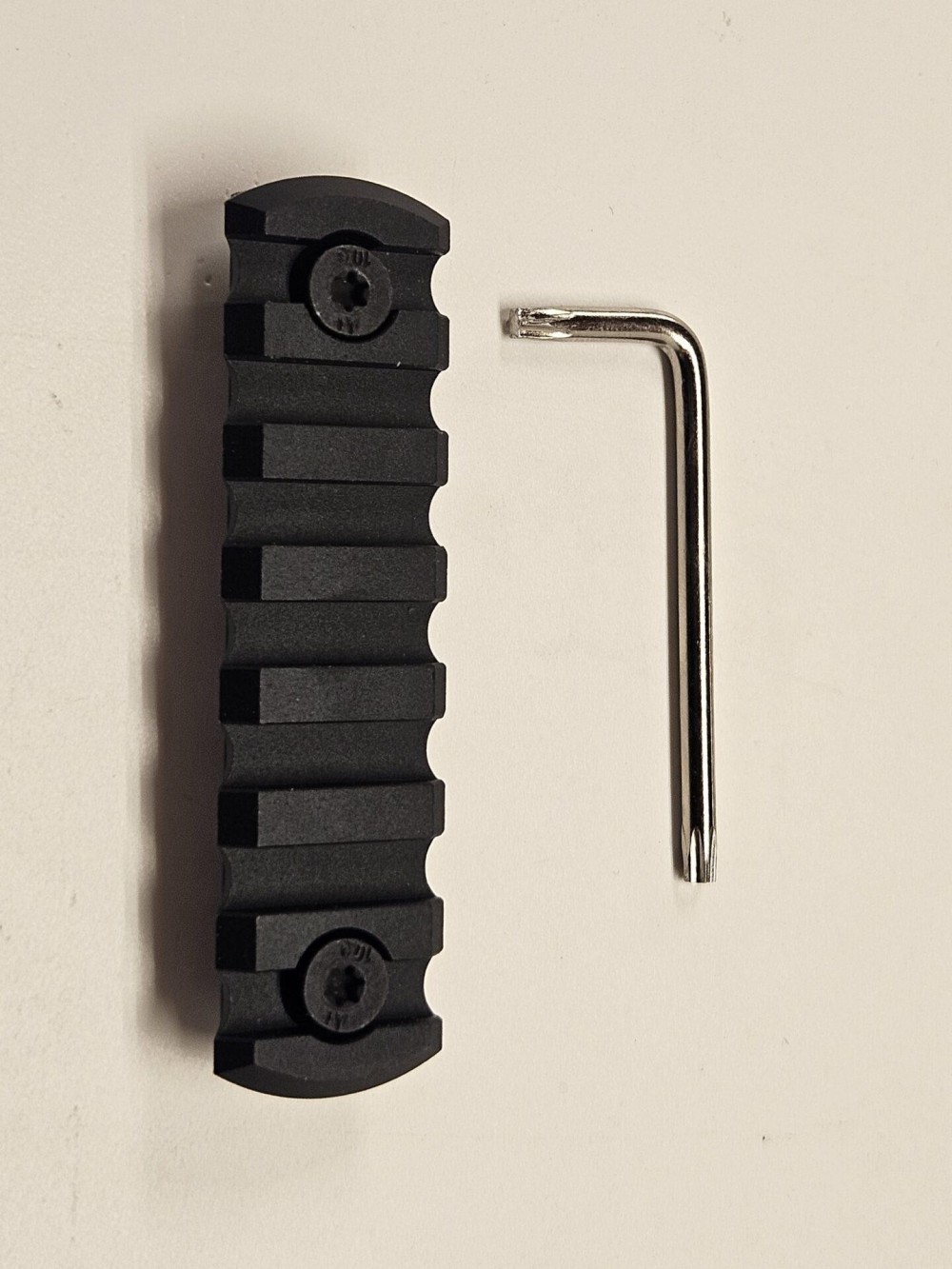 RAIL PICATINNY M-LOCK 7 CM
