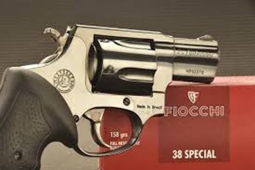 TAURUS REVOLVER 85 DEFENDER 38 SP
